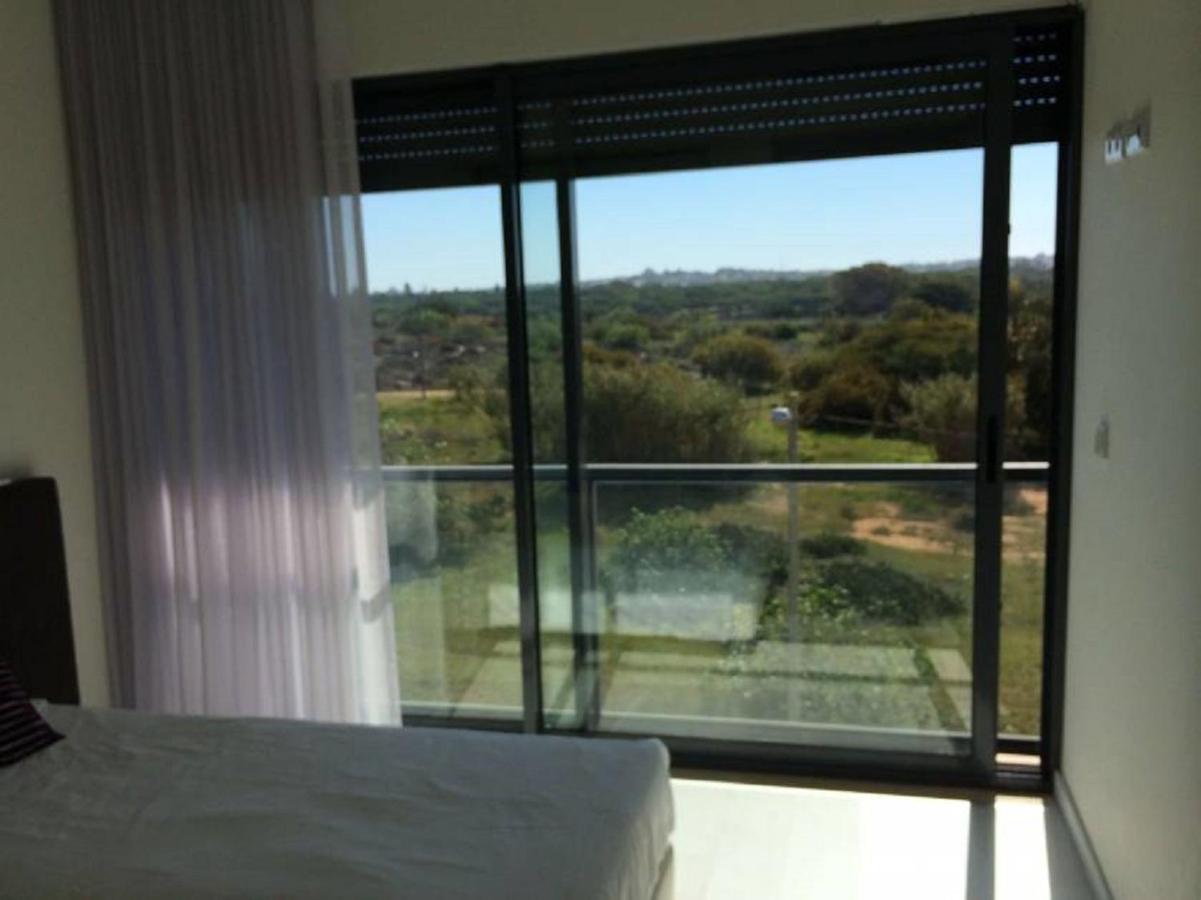 Apartamentos Cavalo Preto Beach Resort קווארטיירה מראה חיצוני תמונה